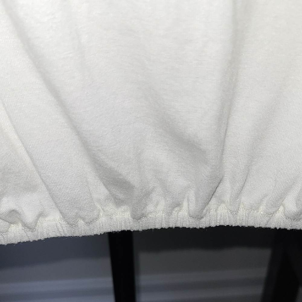 New Max Studio White Sleeveless Top - Picture 4 of 8
